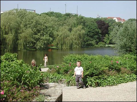 Blick über den Lietzensee in Richtung Messegelände