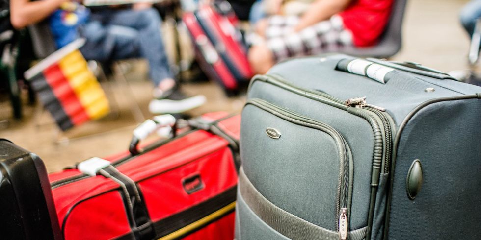 Das Ankunftszentrum im Hangar 1 im ehemailgen Flughafen Tempelhof ist für neu angekommende Menschen die erste Station