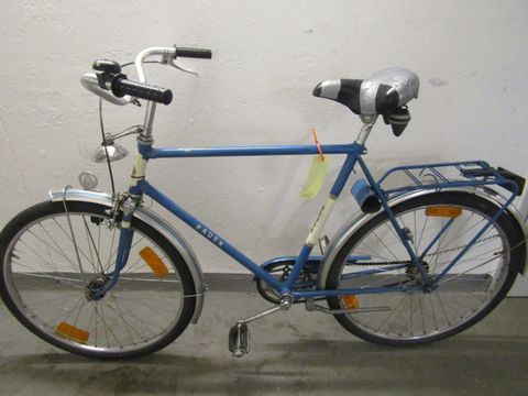 Blaues Herrenfahrrad