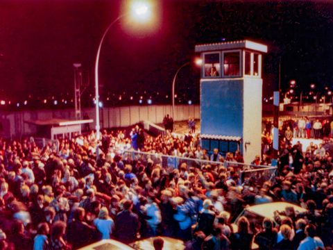 Öffnung der innerdeutschen Grenze an der Bornholmer Straße