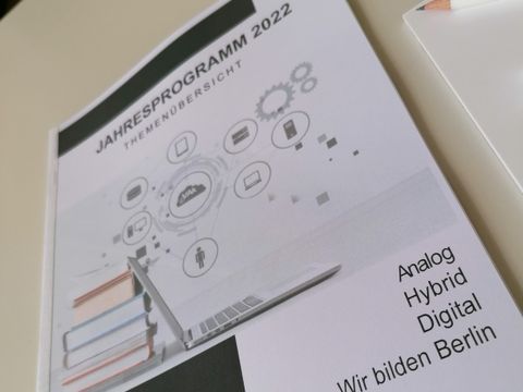 Themenübersicht des Jahresprogramms 2022, Programmbeirat 2021