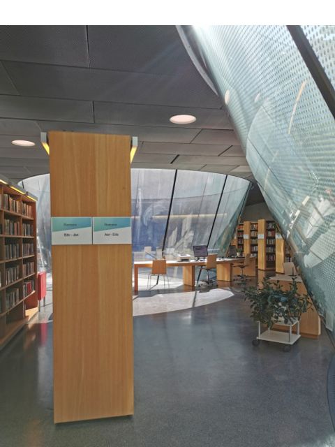 Arbeitsplätze in der Landesbibliothek