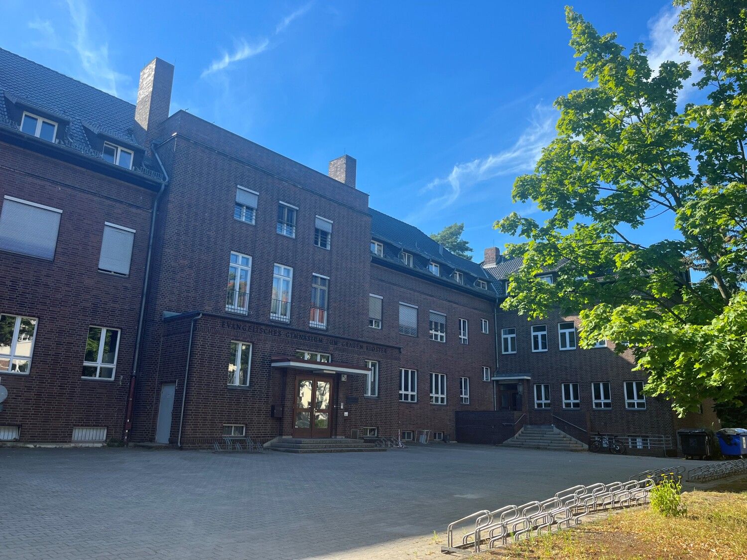  Evangelisches Gymnasium zum Grauen Kloster