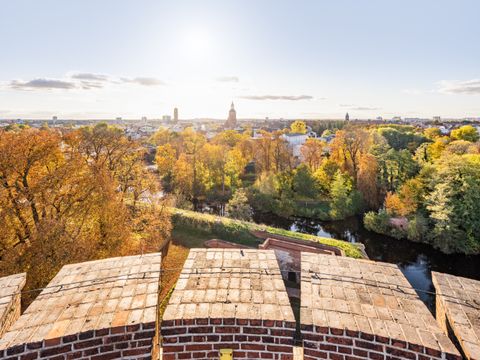 Bildvergrößerung: herbstlicher Blick vom Juliusturm Richtung Altstadt Spandau