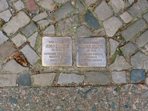 Bildvergrößerung: Stolperstein für Familie Graetz