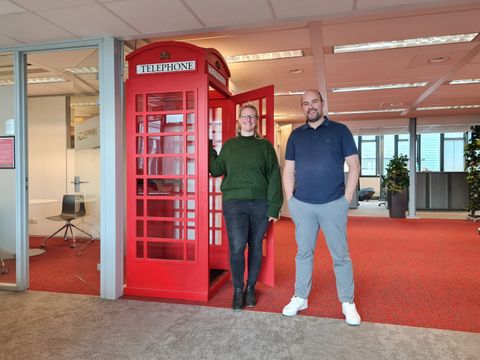 Bildvergrößerung: Jorrit und ich im Büro