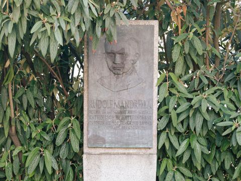 Bildvergrößerung: Denkmal Rudolf Mandrella