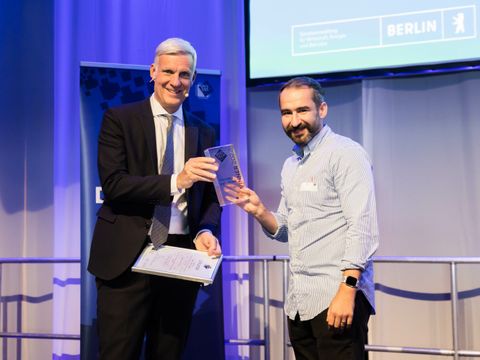 micropsi industries holt den Deep Tech Award in der Kategorie IoT/Industrie 4.0