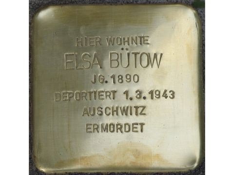 Stolperstein Elsa Bütow - Pariser Str 63