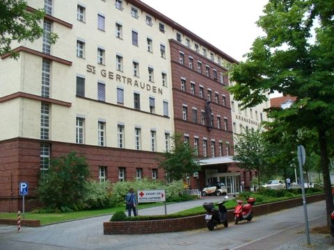 Sankt Gertrauden-Krankenhaus 8.7.2006, Foto: KHMM