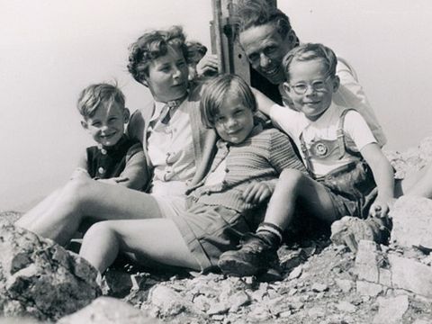 Hasso von Gizycki mit Frau Brigitte und Kindern