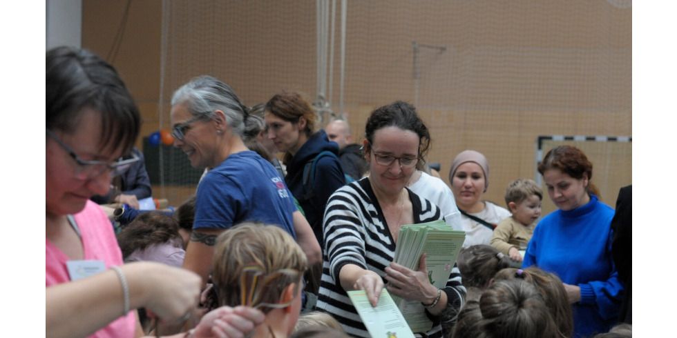 2024-10-22-pm-spiel-und-spass-beim-2-interkulturellen-sportfest_sandy-mattes-anne-meyer_bsb-lichtenberg.jpg