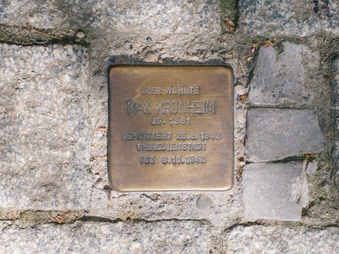 Bildvergrößerung: Stolperstein für Max Meier Kronheim