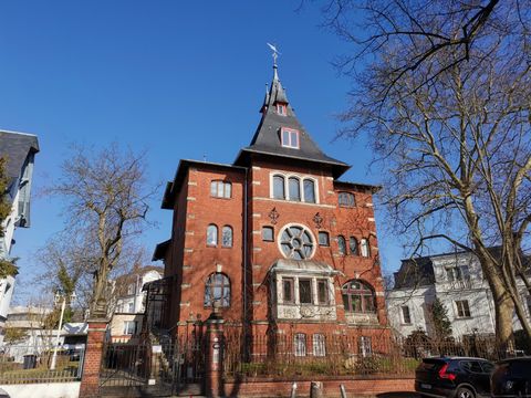 1921 zog die Familie Barasch mit ihren Kindern Else und Werner in die damalige Wissmannstraße 11 | In 1921 the Barasch family, with children Else and Werner, moved into Number 11 of what was then Wissmannstraße