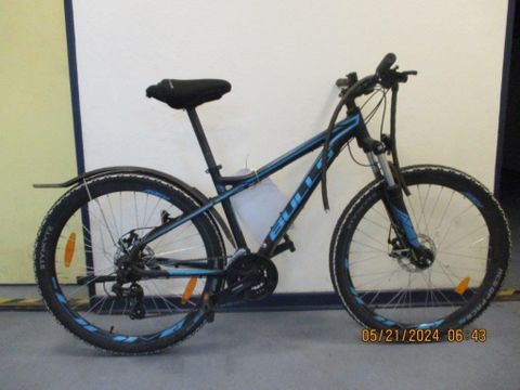 Schwarzes Mountainbike