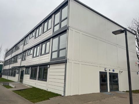 Wilhelm Bölsche Schule Temporäre Containeranlage Außenansicht