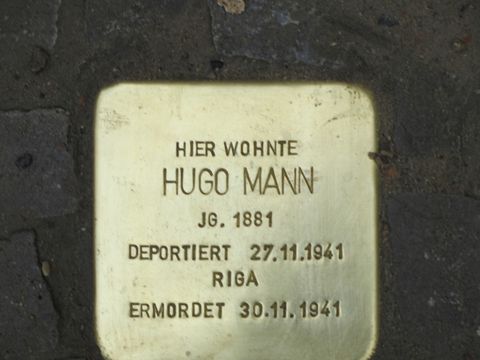 Stolperstein Hugo Mann, April 2013