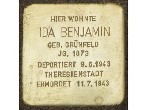 Bildvergrößerung: Stolperstein Ida Benjamin