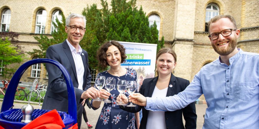 Tag der Berliner Wassers am Mariannenplatz