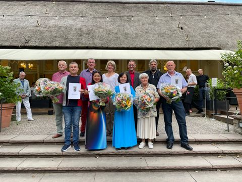 Verleihung der Bezirksverdienstmedaille 2021 am 24.06.2022 im Teehaus