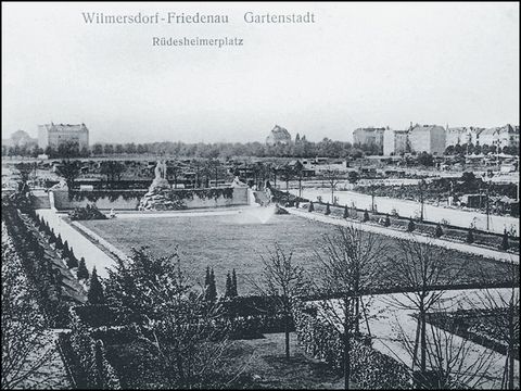 Ansicht von Osten (Postkarten Villa Oppenheim)