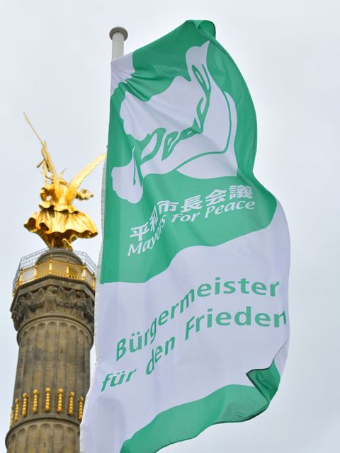 Bildvergrößerung: Mayors for Peace Flaggentag