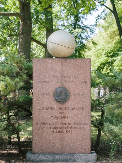 Bildvergrößerung: Denkmal Johann-Jacob Baeyer