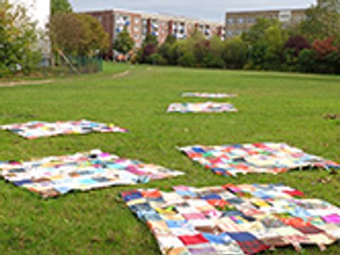 Hellersdorfer Picknickdecken zum Neujahrsfest im KLUB U5