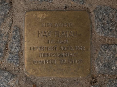 Bildvergrößerung: Stolperstein Max Flatau, 25.08.2012