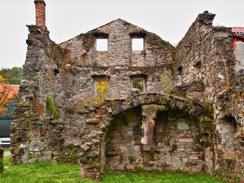 Verfallene Ruine in Italien