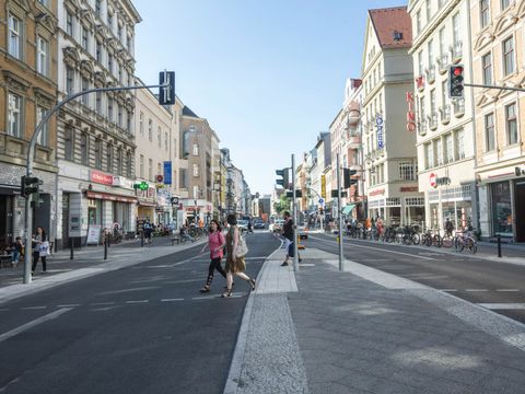 Die Karl-Marx-Straße nach dem Umbau