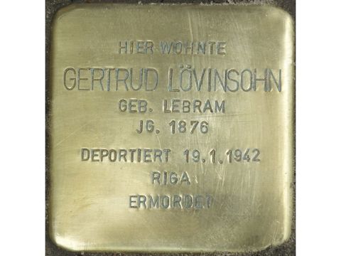 Bildvergrößerung: Stolperstein Gertrud Lövinsohn