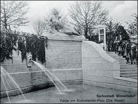 Brunnenanlage, Postkarte vor 1914 (Wilmersdorf-Archiv)