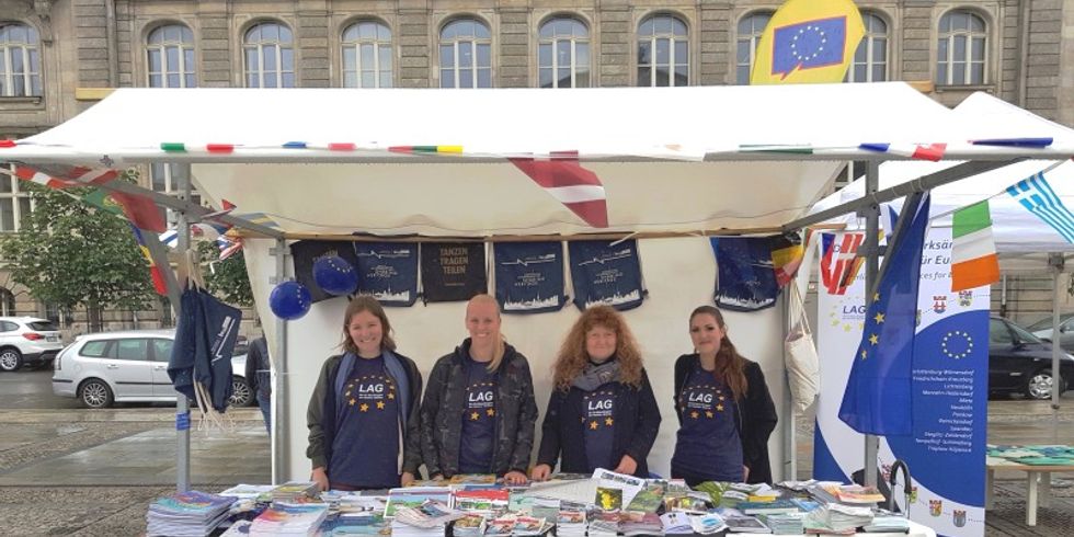 EU-Beauftragte präsentieren Stand