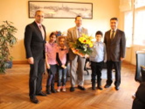 Bildvergrößerung: Besuch der TÜDESB-Schülerinnen und Schüler