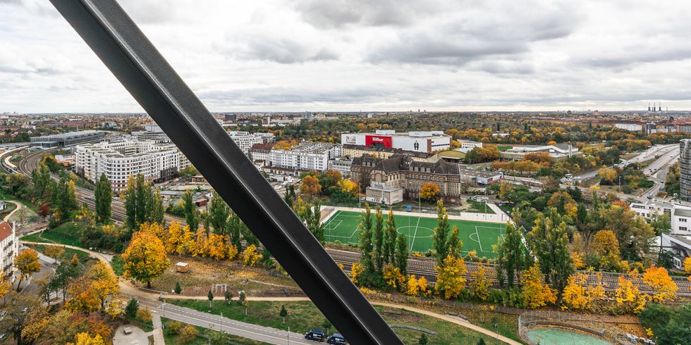 Vogelperspektive auf den Bildungscampus Schöneberger Linse vom Gasometer aus