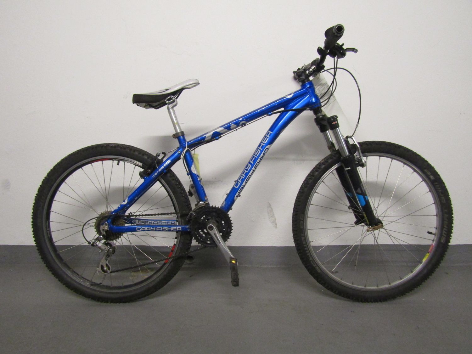 Blaues Herrenfahrrad