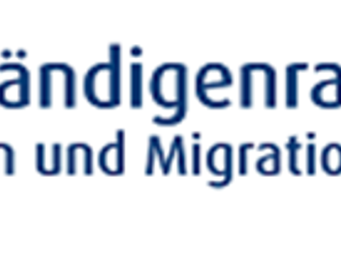 Logo-Sachverstaendigenrat-fuer-integration-und-migration