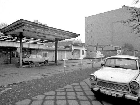 Tankstelle Rosenthaler Vorstadt zur DDR-Zeit