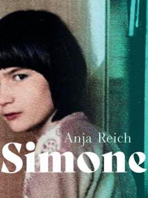 Buchcover Simone, dunkelhaarige Frau