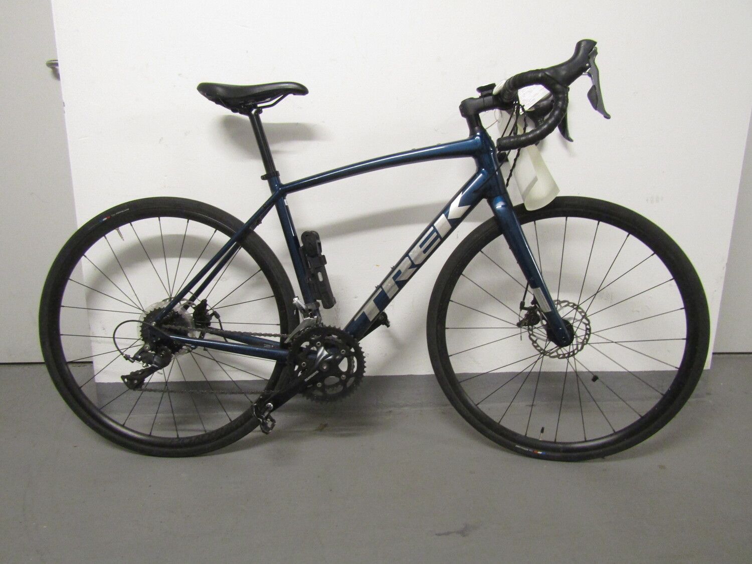 Blaues Herrenfahrrad