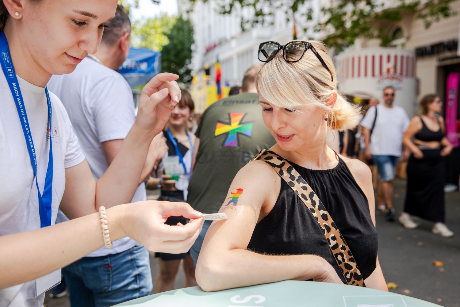 Der Karrierebus auf dem Motzstraßenfest am 20.07.2024