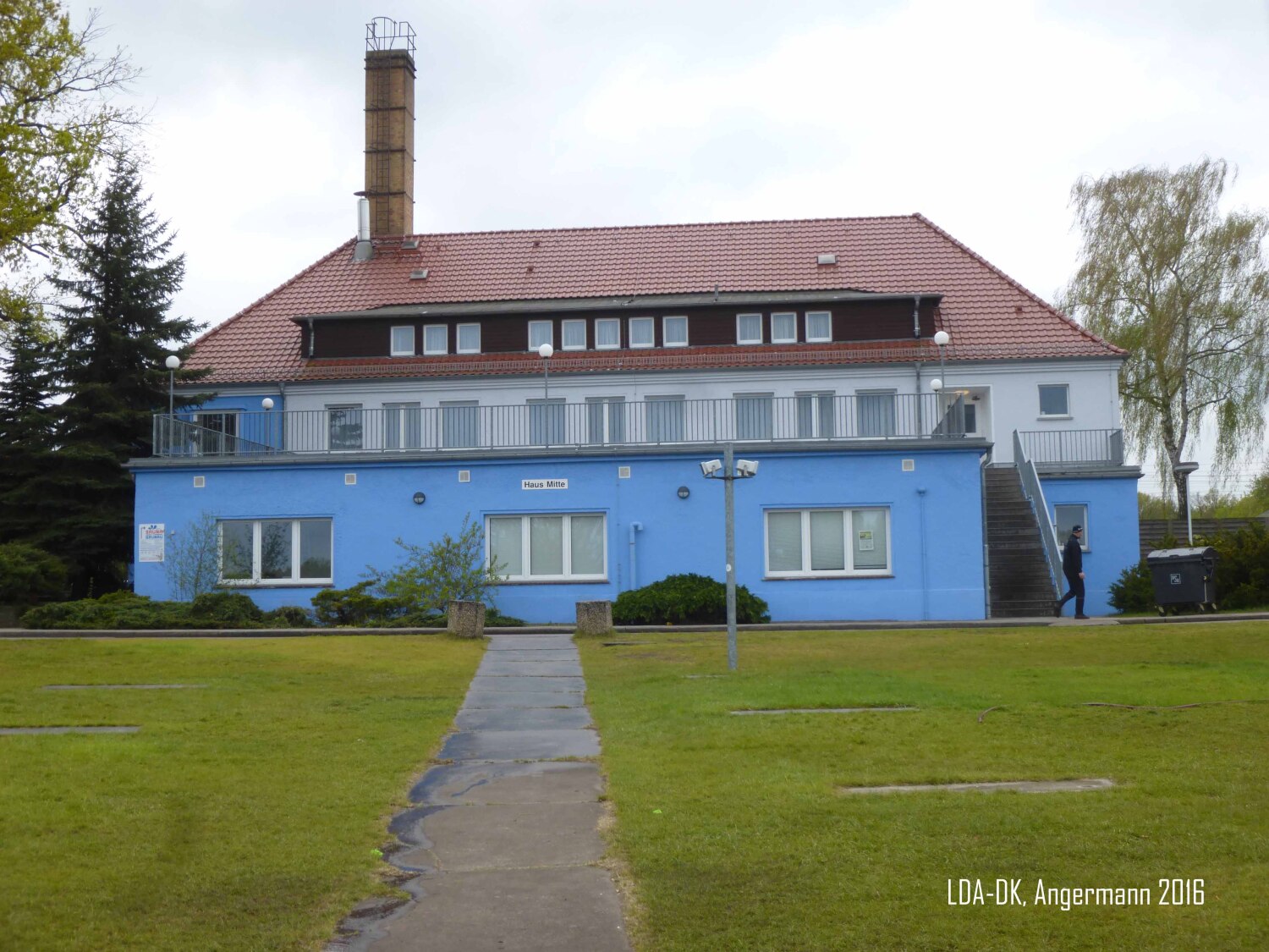 Das Bootshaus Mitte an der Regattastrecke in Grünau