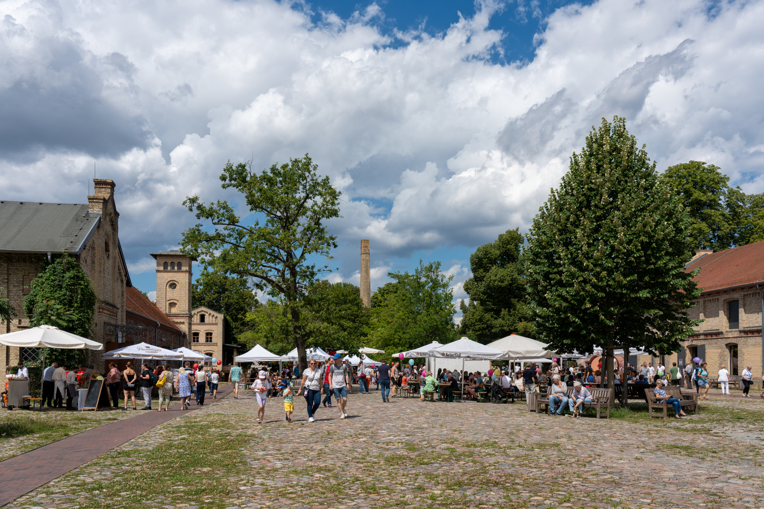 Sommerfest 2024 - Beginn auf dem Gutshof