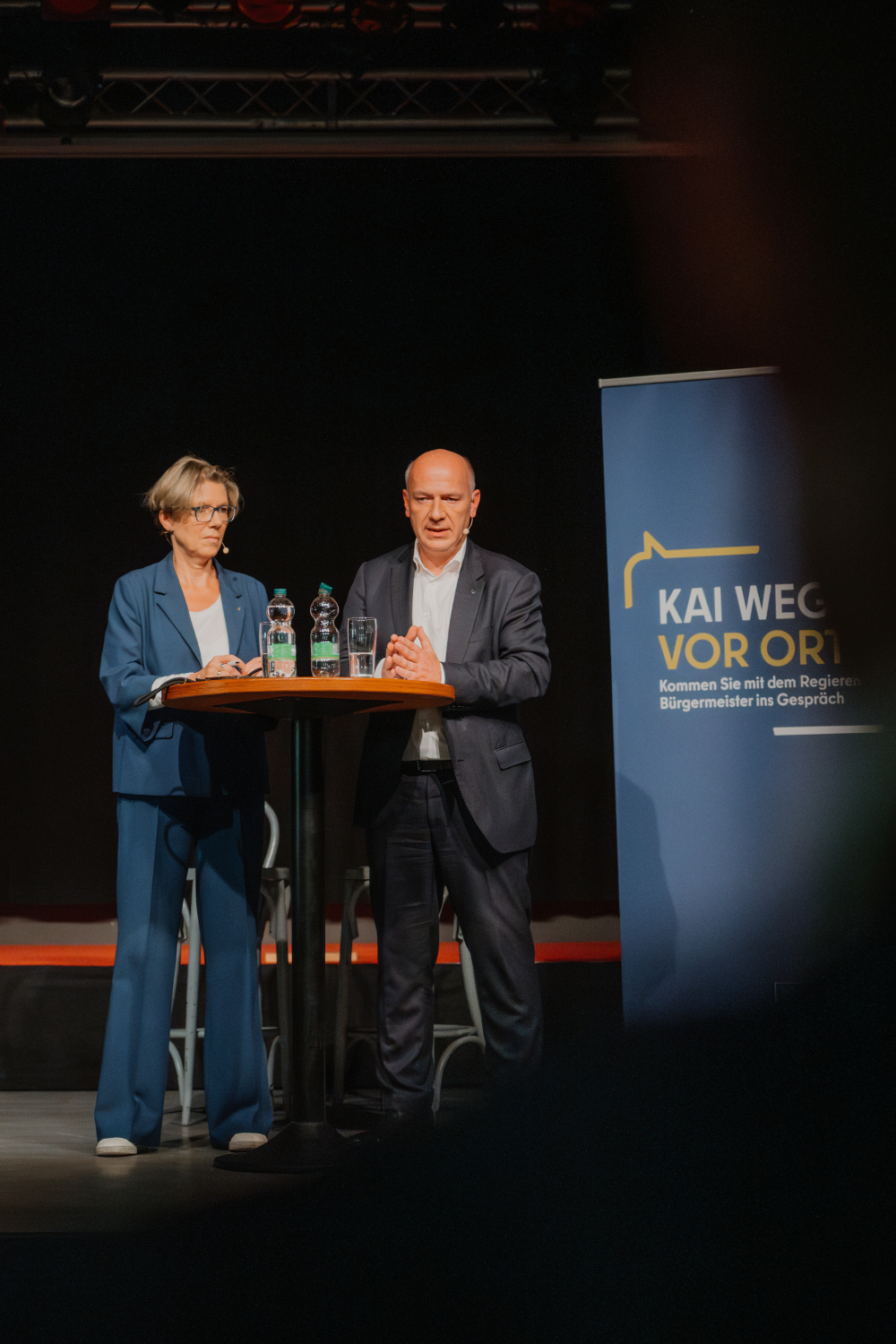 Kai Wegner vor Ort in Friedrichshain-Kreuzberg