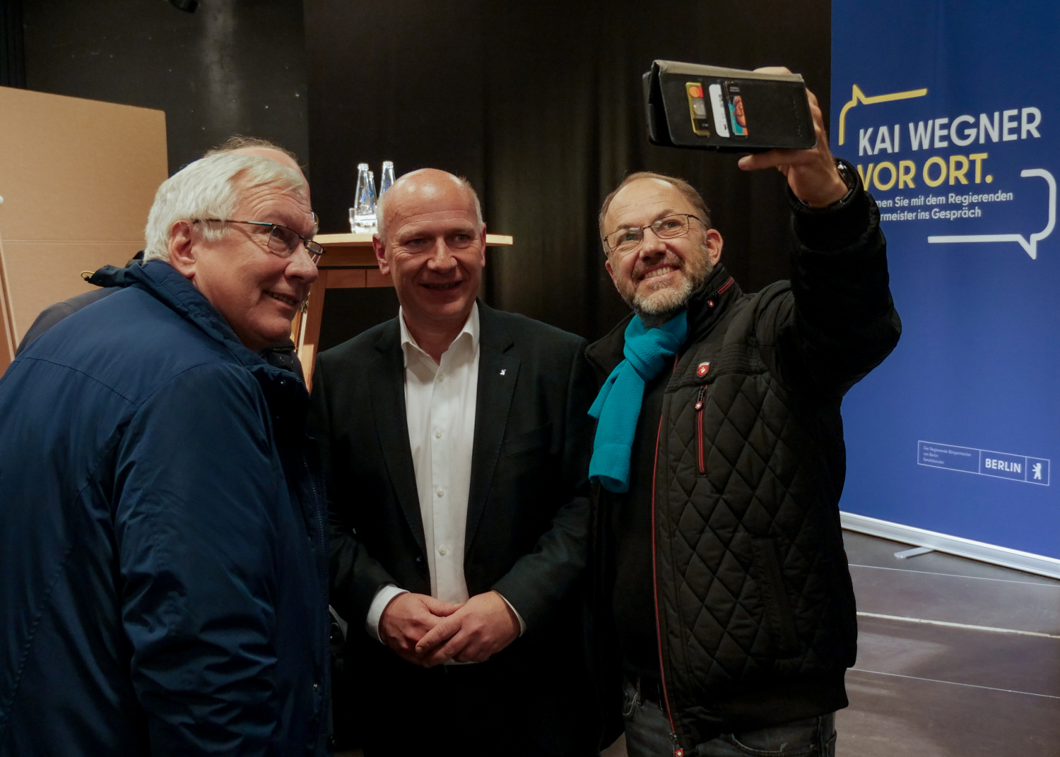 Kai Wegner vor Ort in Spandau am 20.11.2024