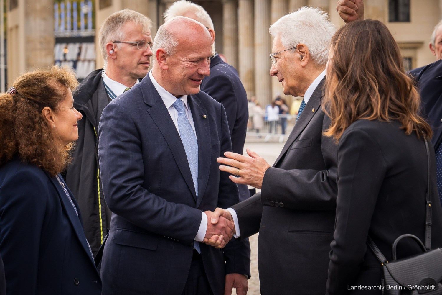 Kai Wegner begrüßt Italiens Präsidenten Sergio Mattarella am 27.09.2024