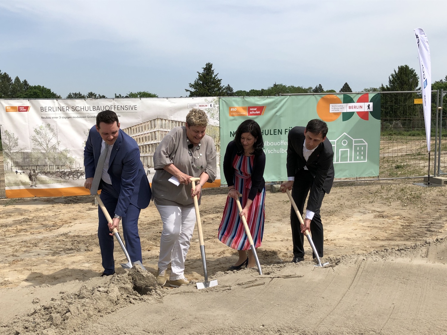 2023 Spatenstich Grundschule Koppelweg Nk