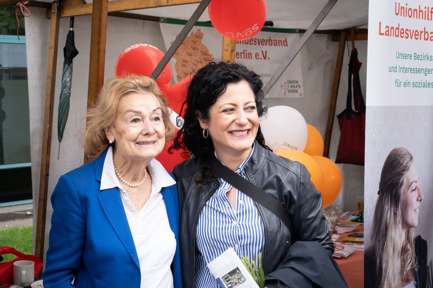 V.l.n.r.: Ursula Engelen-Kefer und Senatorin Cansel Kiziltepe