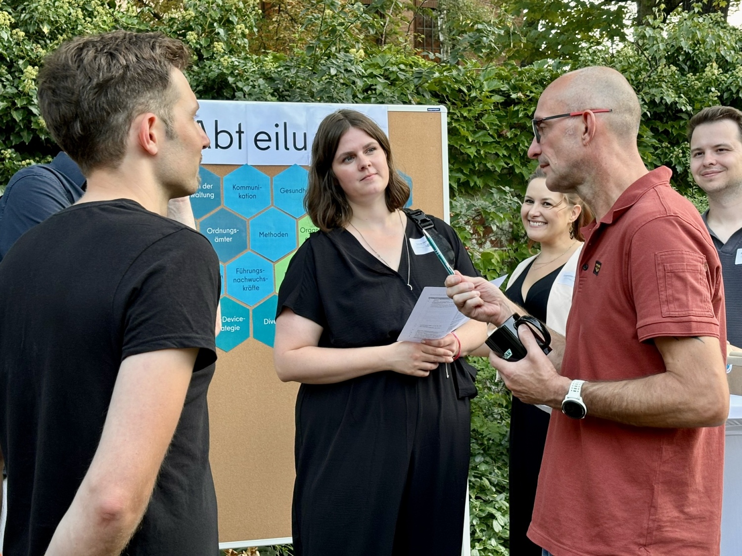 Gäste am Stand der Fortbildung